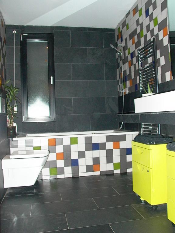Casa Ceca De La Playa Y Barcelona, Con Piscina Climatizada Y Jacuzzi Vila Vallromanes Quarto foto